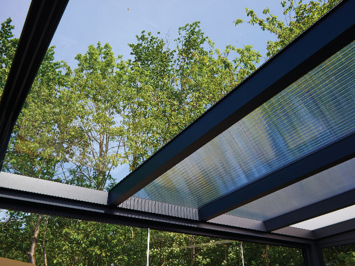 Pergola s polykarbonátovou strechou LOIRA